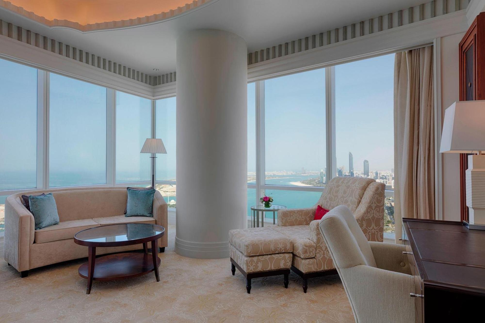 Resort The St. Regis